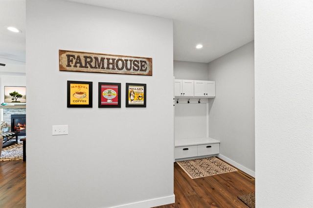1806 Hudson STREET, Holmen, WI 54636