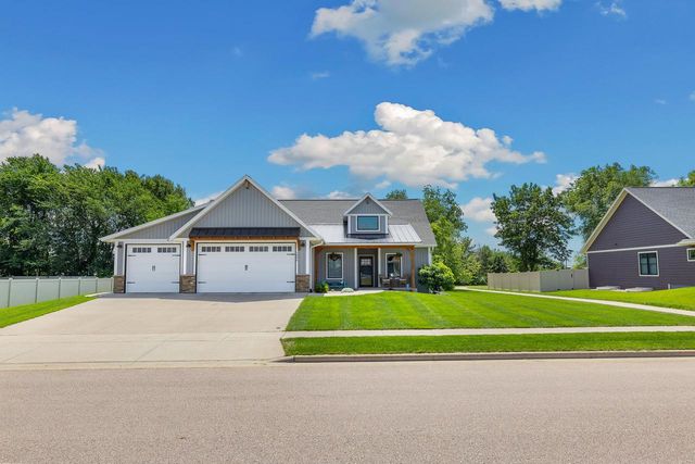 1806 Hudson STREET, Holmen, WI 54636