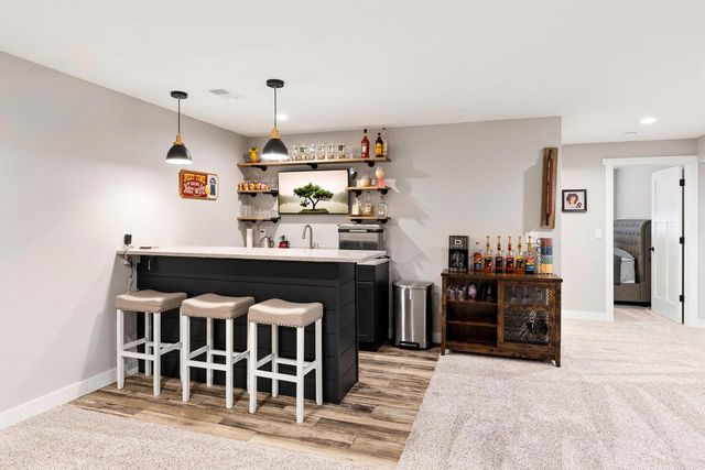 1806 Hudson STREET, Holmen, WI 54636