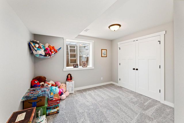 1806 Hudson STREET, Holmen, WI 54636