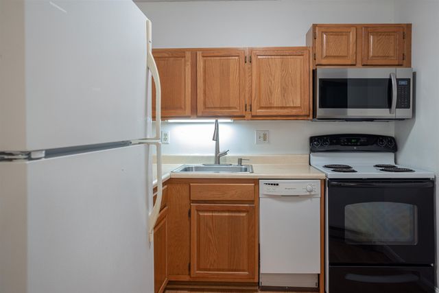 8249 The Terraces, Shelburne, VT 05482