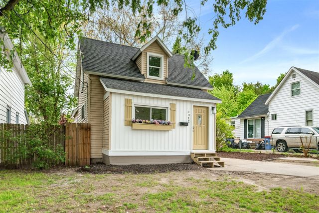1312 Crosby Street, Grand Rapids, MI 49504