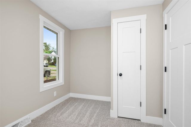 1312 Crosby Street, Grand Rapids, MI 49504