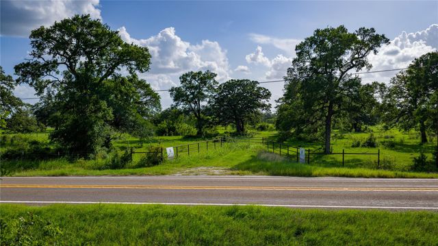 TBD FM 2104, Smithville, TX 78957