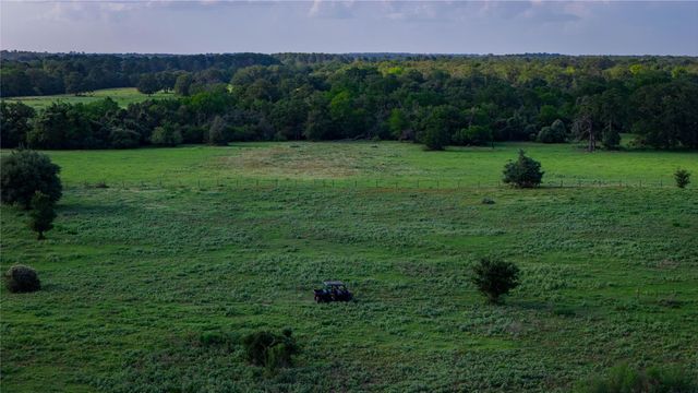 TBD FM 2104, Smithville, TX 78957