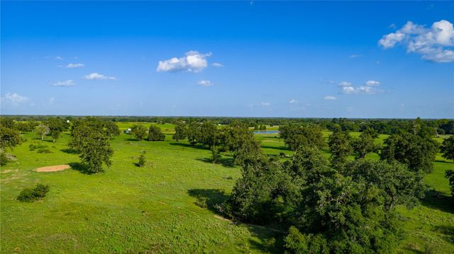 TBD FM 2104, Smithville, TX 78957