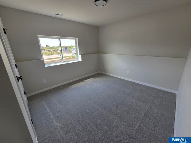 501 Railroad Street, Hallam, NE 68368