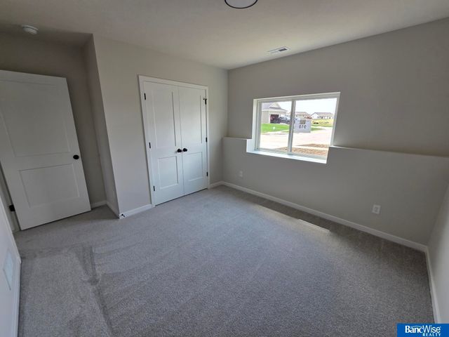 501 Railroad Street, Hallam, NE 68368