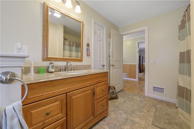 685 East State Street, Albion, NY 14411