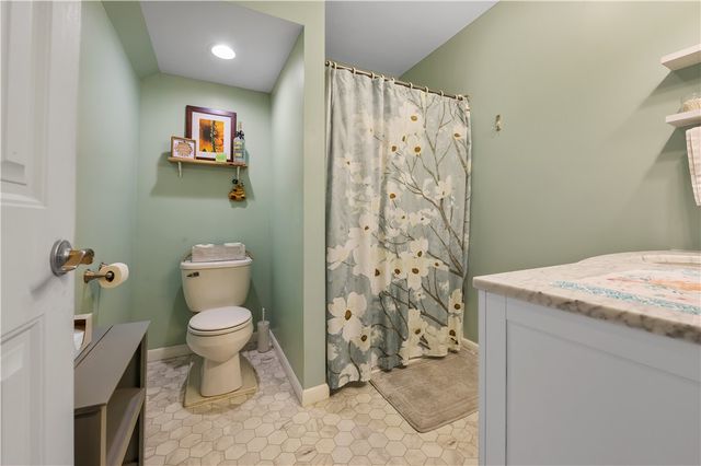 685 East State Street, Albion, NY 14411