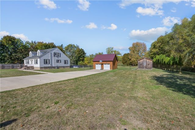 685 East State Street, Albion, NY 14411