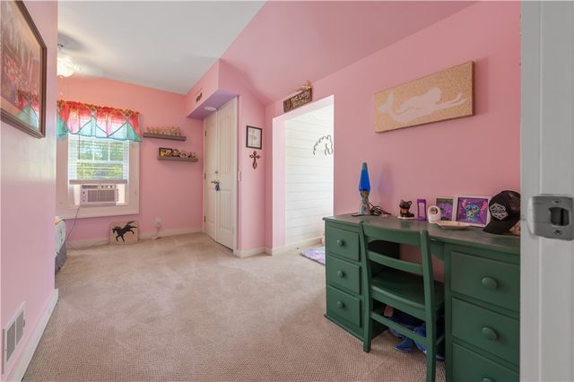 685 East State Street, Albion, NY 14411