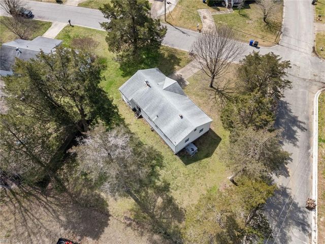 200 Sequoia RD, Portsmouth, VA 23701