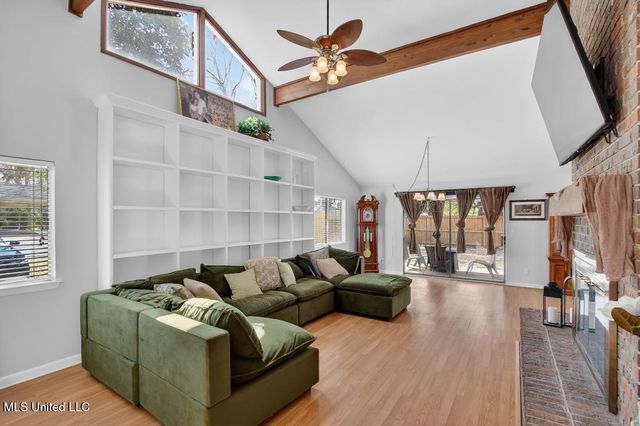 5420 Diamondhead Drive, Diamondhead, MS 39525