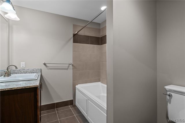 149 Swan 206, Buffalo, NY 14203