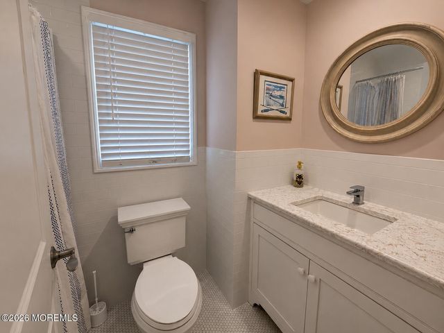 550 Whiting Avenue, Manasquan, NJ 08736