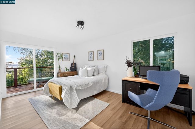 230 Fairlawn Dr, Berkeley, CA 94708