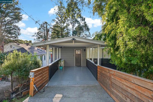 230 Fairlawn Dr, Berkeley, CA 94708
