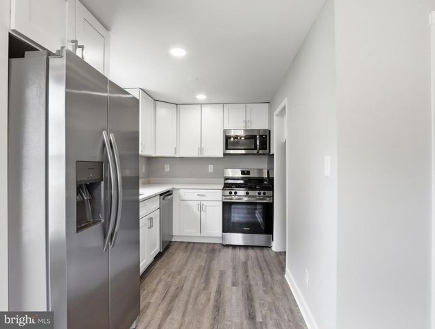 1225 POPLAR AVE, Baltimore, MD 21227