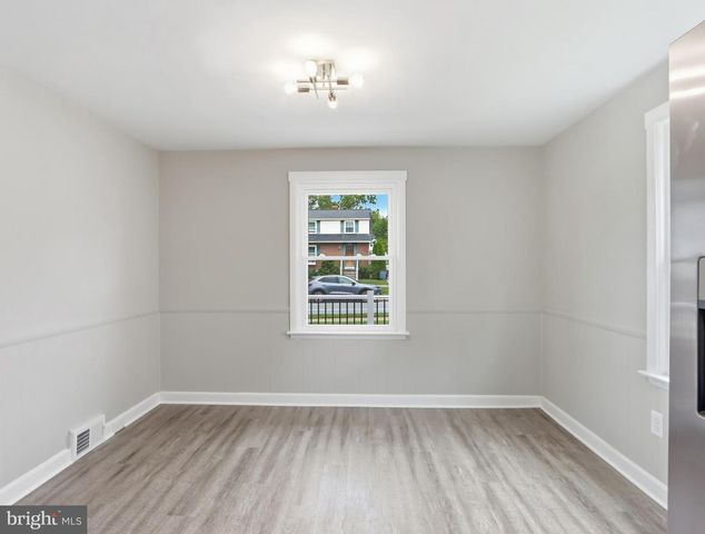 1225 POPLAR AVE, Baltimore, MD 21227