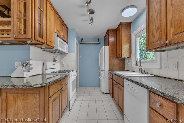 972 Allen Drive, Northville, MI 48167