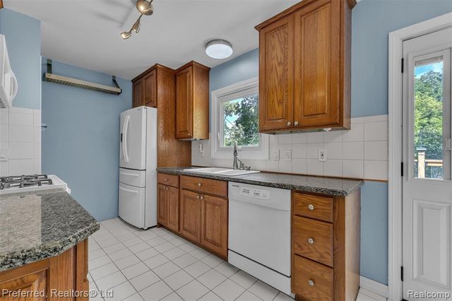 972 Allen Drive, Northville, MI 48167