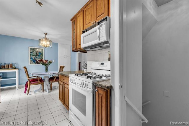 972 Allen Drive, Northville, MI 48167