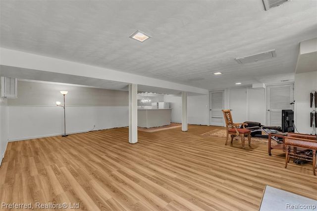 972 Allen Drive, Northville, MI 48167