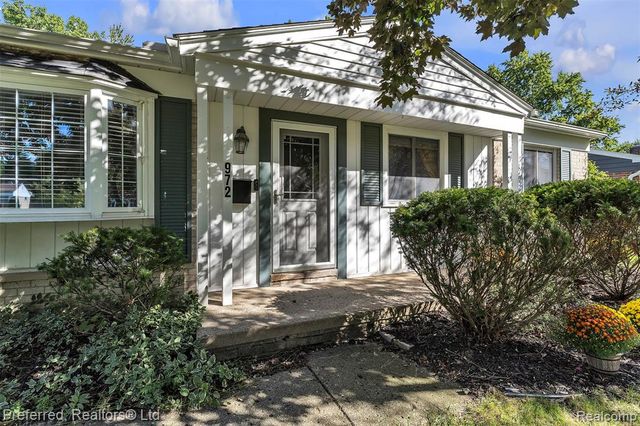 972 Allen Drive, Northville, MI 48167