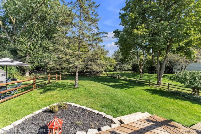 972 Allen Drive, Northville, MI 48167
