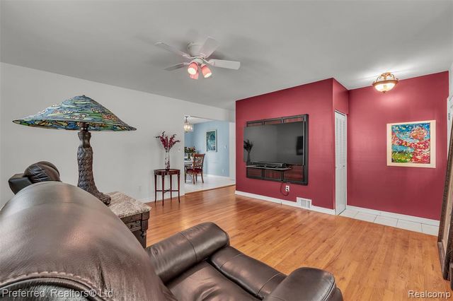 972 Allen Drive, Northville, MI 48167