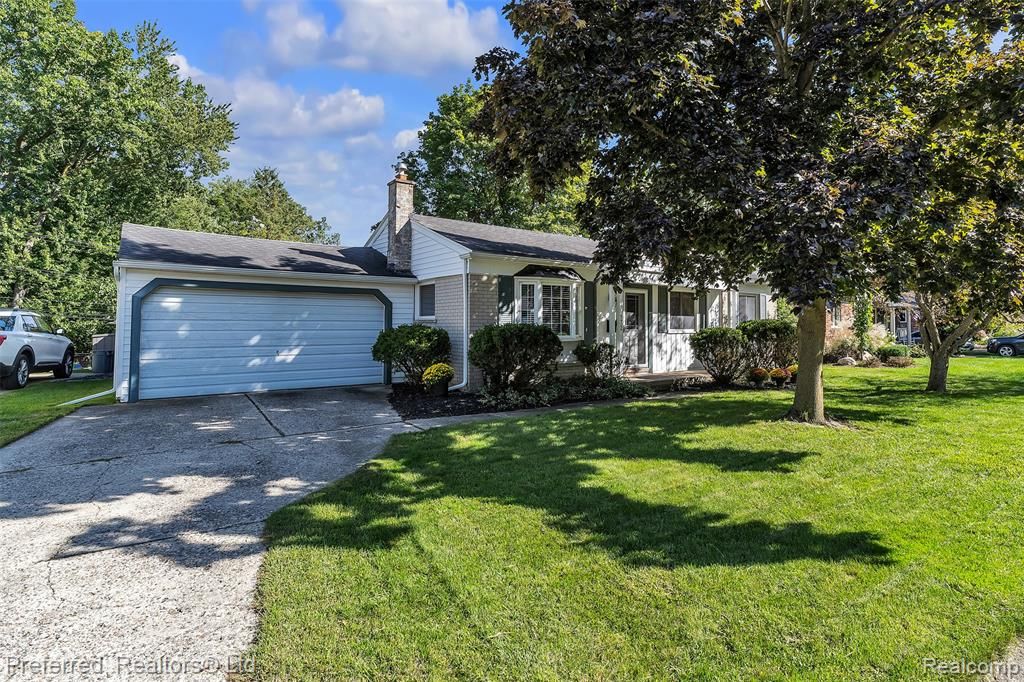 972 Allen Drive, Northville, MI 48167