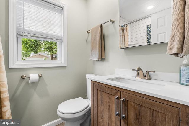 75 GAFFNEY LN, Willingboro, NJ 08046