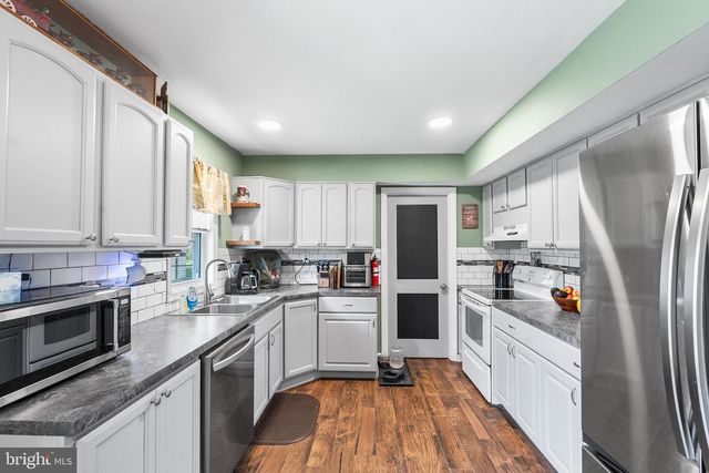 75 GAFFNEY LN, Willingboro, NJ 08046