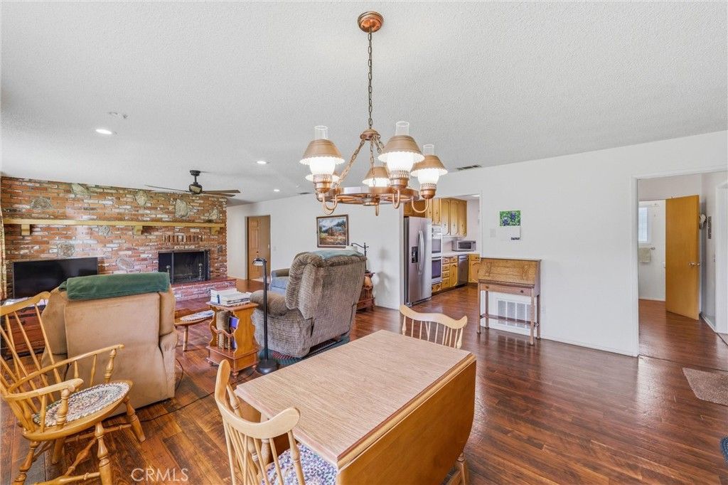 Image 12 of property listing at 10022 Fremont, Yucaipa, CA 92399