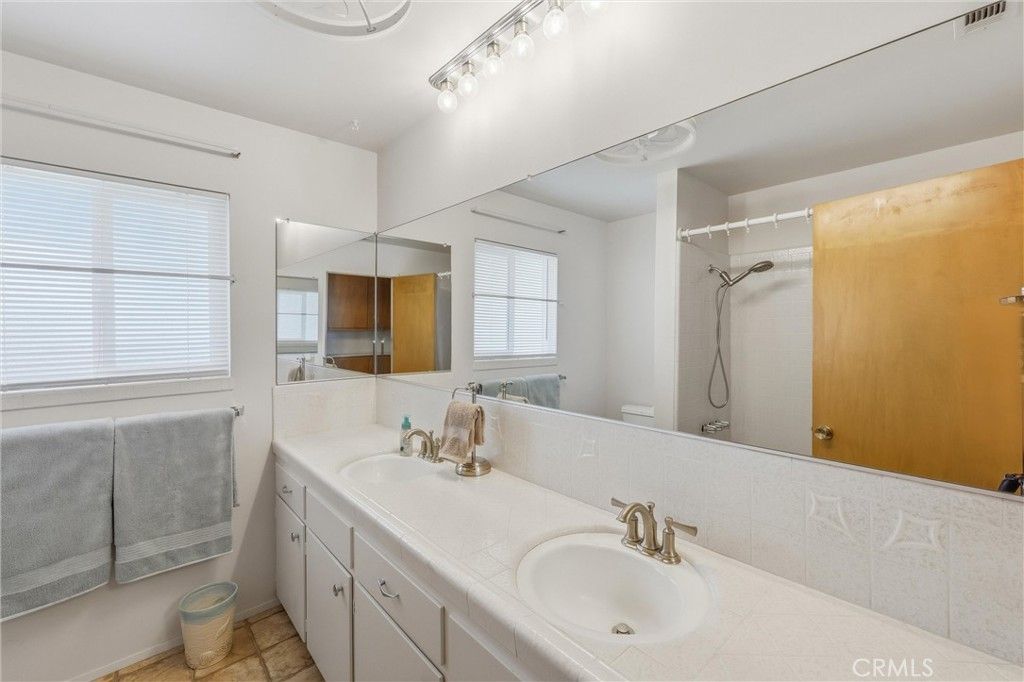 Image 27 of property listing at 10022 Fremont, Yucaipa, CA 92399