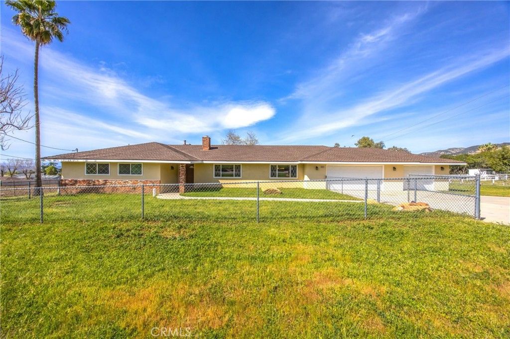 Image 3 of property listing at 10022 Fremont, Yucaipa, CA 92399