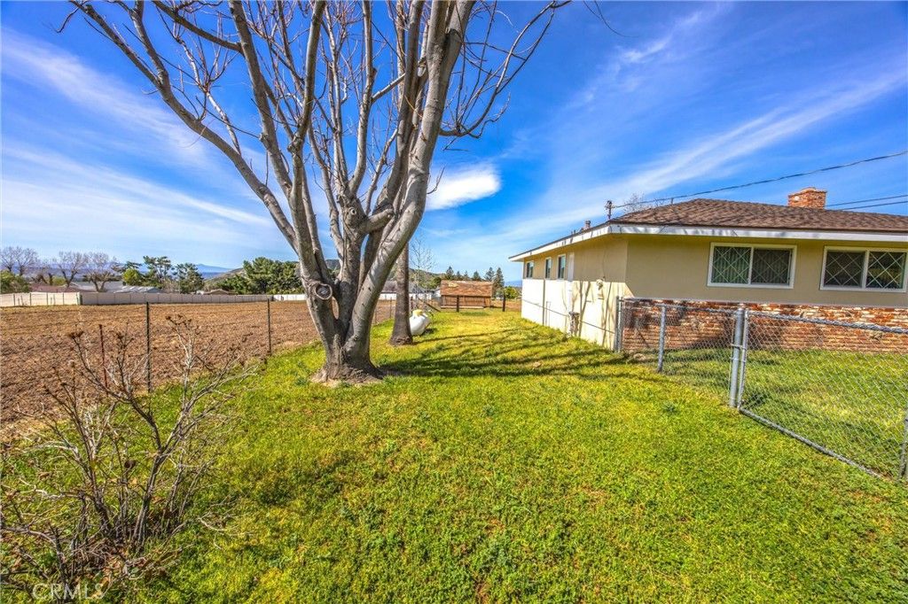 Image 38 of property listing at 10022 Fremont, Yucaipa, CA 92399