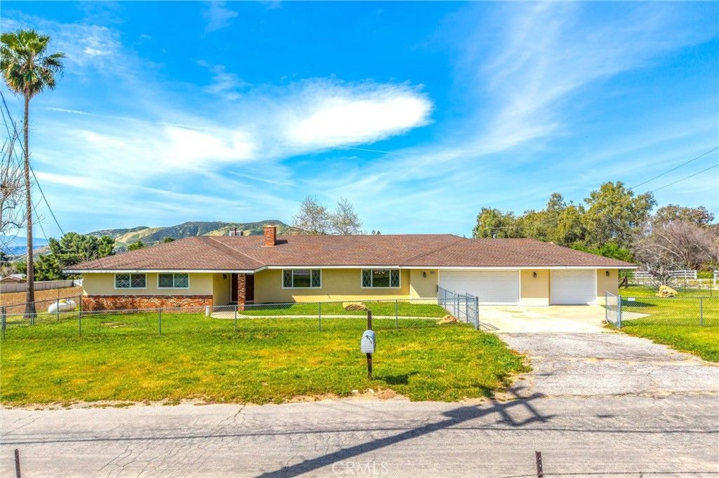 Image 52 of property listing at 10022 Fremont, Yucaipa, CA 92399