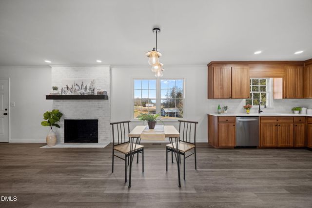 10 Alease Drive, Zebulon, NC 27597