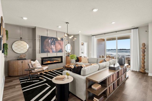 1374 149th Street W, Rosemount, MN 55068