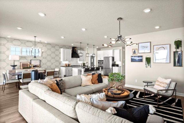 1374 149th Street W, Rosemount, MN 55068