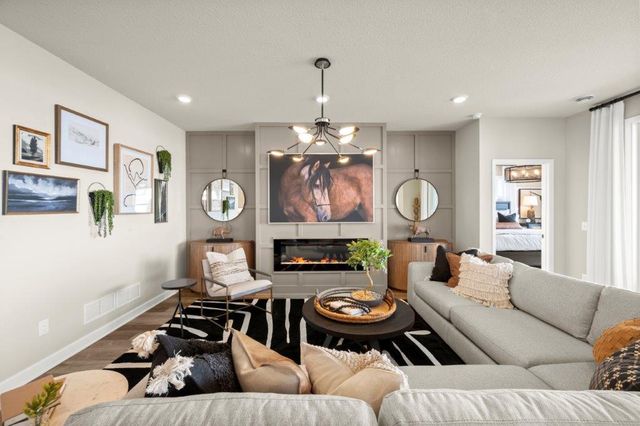 1374 149th Street W, Rosemount, MN 55068