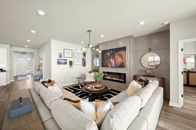 1374 149th Street W, Rosemount, MN 55068