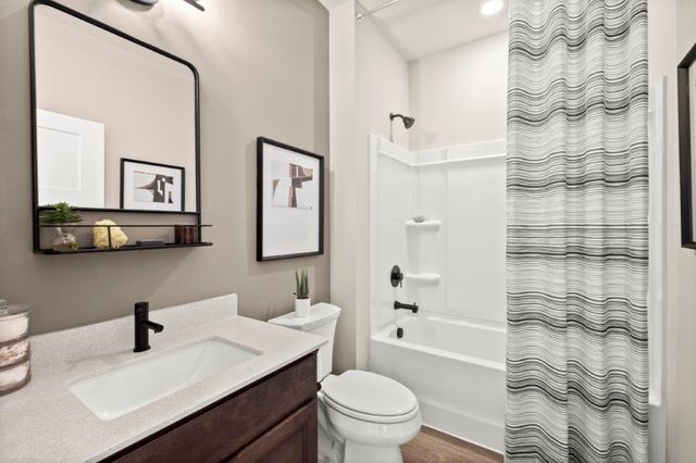 1374 149th Street W, Rosemount, MN 55068