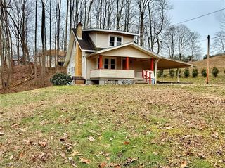 2399 Meldahl Road, Washington, WV 26181