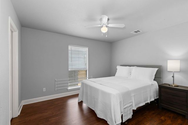 12220 Tanglewild DR, Austin, TX 78758