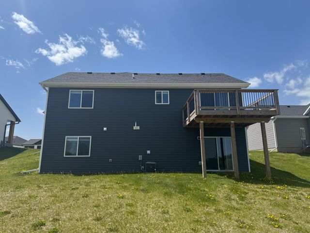 168 Stonelake Drive SE, Rochester, MN 55904