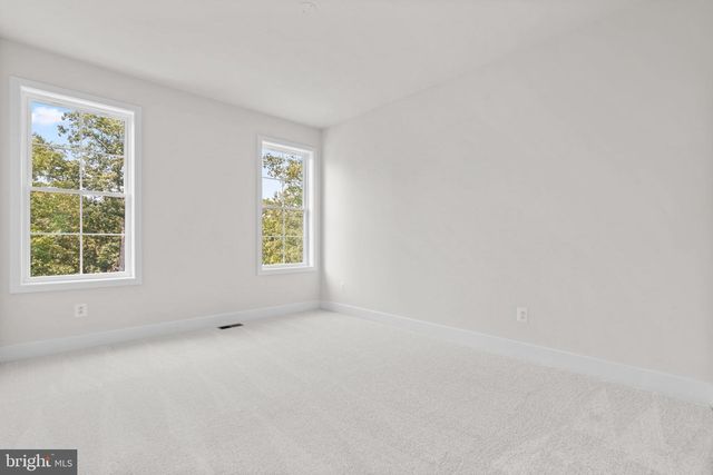 106 SAPPHIRE ST, Stephenson, VA 22656