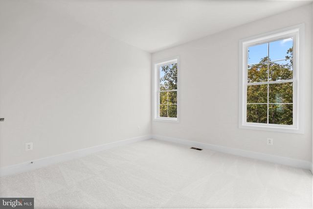 106 SAPPHIRE ST, Stephenson, VA 22656